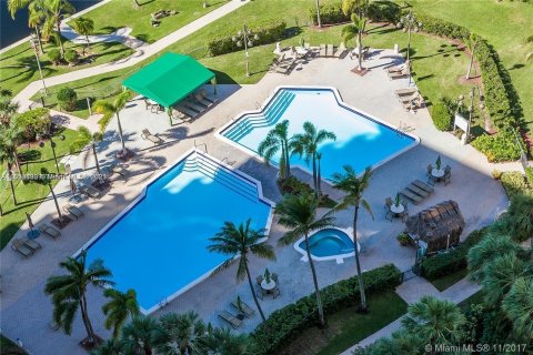 Copropriété à vendre à Aventura, Floride: 2 chambres, 102.56 m2 № 358687 - photo 4