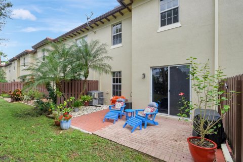 Townhouse in West Palm Beach, Florida 3 bedrooms, 177.72 sq.m. № 1080463 - photo 6