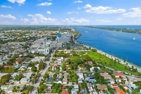 Villa ou maison à vendre à West Palm Beach, Floride: 5 chambres, 395.48 m2 № 984096 - photo 15