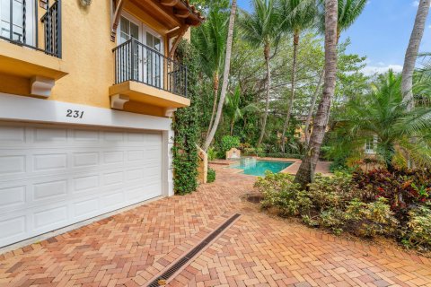 Villa ou maison à vendre à West Palm Beach, Floride: 5 chambres, 395.48 m2 № 984096 - photo 26