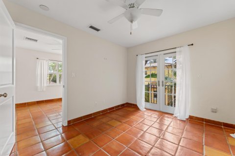 Villa ou maison à vendre à West Palm Beach, Floride: 5 chambres, 395.48 m2 № 984096 - photo 18