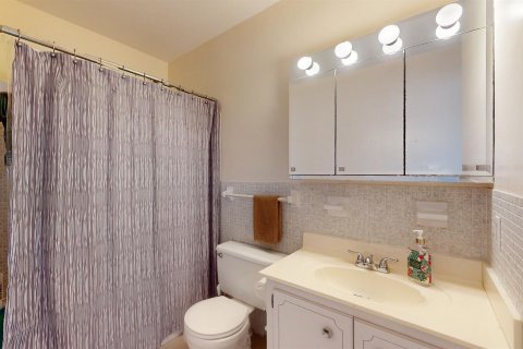 Condo in Pompano Beach, Florida, 2 bedrooms  № 1174583 - photo 9