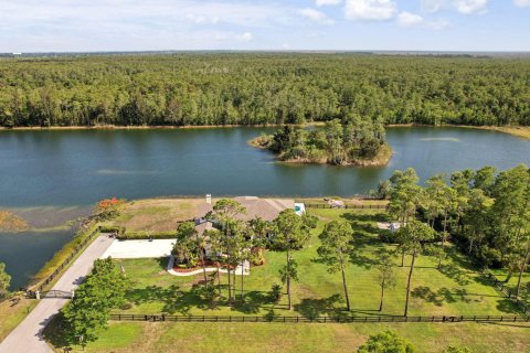 Casa en venta en Lake Worth, Florida, 5 dormitorios, 449.18 m2 № 1222593 - foto 11