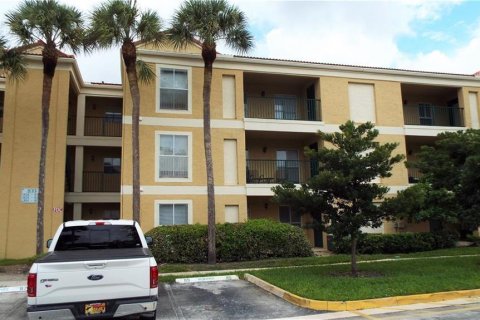 Condo in Coral Springs, Florida, 2 bedrooms  № 1222636 - photo 7