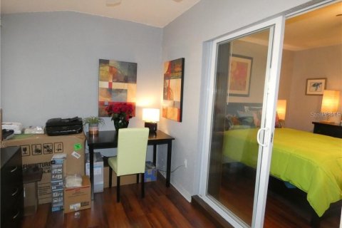 Condo in Saint Petersburg, Florida, 1 bedroom  № 1272896 - photo 19