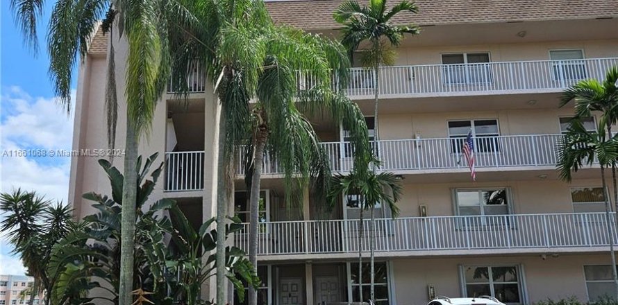 Condo à Sunrise, Floride, 2 chambres  № 1367393