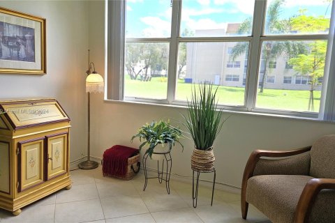 Condominio en venta en Sunrise, Florida, 2 dormitorios, 104.98 m2 № 1367393 - foto 12