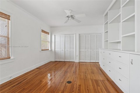 Casa en venta en Miami, Florida, 3 dormitorios, 174.28 m2 № 1367303 - foto 10