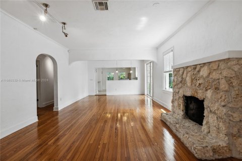 Casa en venta en Miami, Florida, 3 dormitorios, 174.28 m2 № 1367303 - foto 5