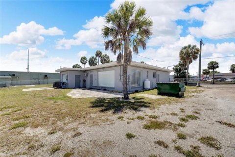 Immobilier commercial à vendre à Apollo Beach, Floride: 355.26 m2 № 1369307 - photo 9