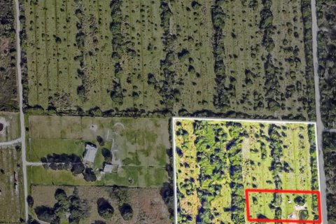 Land in Punta Gorda, Florida № 1167373 - photo 1