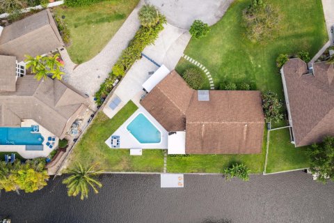 Casa en venta en Lake Worth, Florida, 4 dormitorios, 233.46 m2 № 1093198 - foto 23