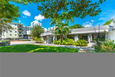 Купить коммерческую недвижимость в Майами-Бич, Флорида № 739670 - фото 5