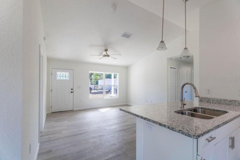 Casa en venta en Ocala, Florida, 3 dormitorios, 108.97 m2 № 1429487 - foto 4