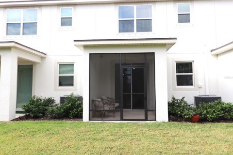 Townhouse in HARMONY AT LAKEWOOD RANCH in Bradenton, Florida 3 bedrooms, 143.91 sq.m. № 937051 - photo 17