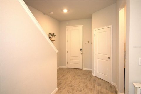 Townhouse in HARMONY AT LAKEWOOD RANCH in Bradenton, Florida 3 bedrooms, 143.91 sq.m. № 937051 - photo 5