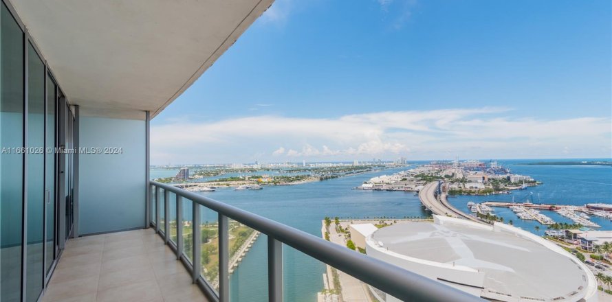 Condo à Miami, Floride, 2 chambres  № 1367382