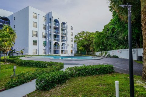 Copropriété à louer à Miami, Floride: 2 chambres, 91.42 m2 № 1367432 - photo 24