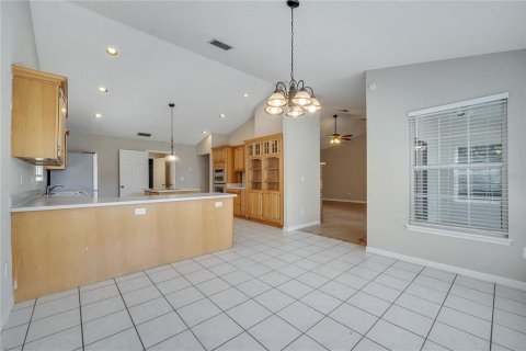 House in Kissimmee, Florida 4 bedrooms, 214.14 sq.m. № 1385321 - photo 25