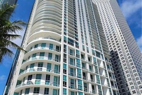 Copropriété à vendre à Miami, Floride: 2 chambres, 104.61 m2 № 1404518 - photo 2