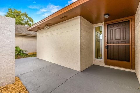 Casa en venta en Tampa, Florida, 3 dormitorios, 162.39 m2 № 1364546 - foto 4