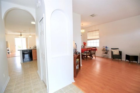 Casa en venta en Wesley Chapel, Florida, 4 dormitorios, 184.32 m2 № 1364543 - foto 4