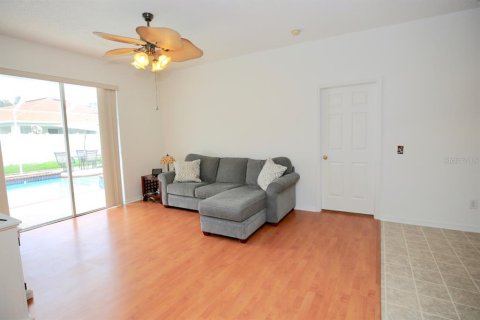 House in Wesley Chapel, Florida 4 bedrooms, 184.32 sq.m. № 1364543 - photo 16