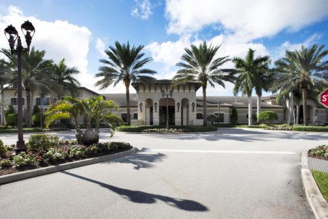 Villa ou maison à vendre à Delray Beach, Floride: 6 chambres, 731.05 m2 № 850322 - photo 12