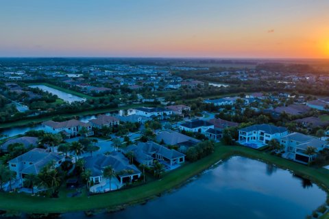 Villa ou maison à vendre à Delray Beach, Floride: 6 chambres, 731.05 m2 № 850322 - photo 15