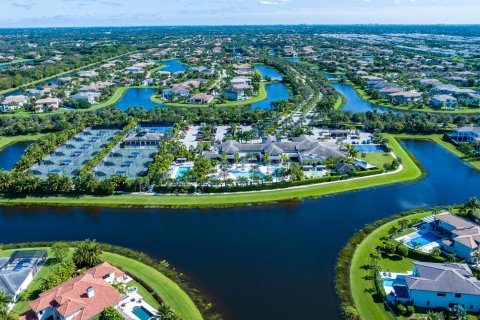 Villa ou maison à vendre à Delray Beach, Floride: 6 chambres, 731.05 m2 № 850322 - photo 17