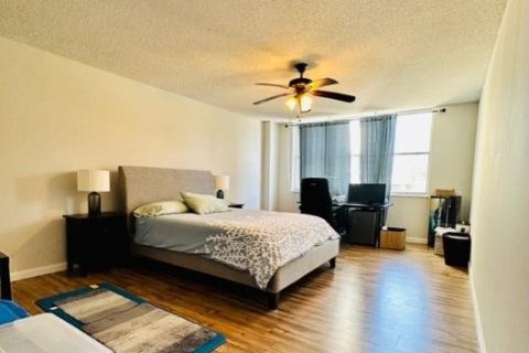 Condominio en venta en Hillsboro Beach, Florida, 2 dormitorios, 123.56 m2 № 919800 - foto 28