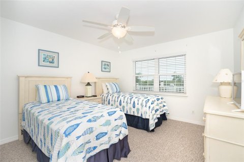 Condo in Placida, Florida, 2 bedrooms  № 916434 - photo 18