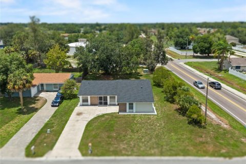 Villa ou maison à vendre à Kissimmee, Floride: 3 chambres, 139.35 m2 № 1266036 - photo 28