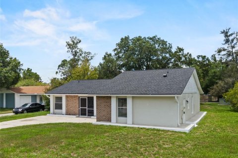 Villa ou maison à vendre à Kissimmee, Floride: 3 chambres, 139.35 m2 № 1266036 - photo 3