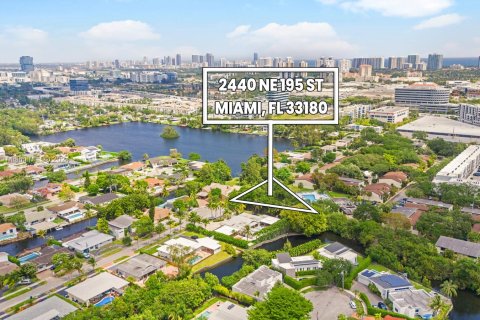 Купить земельный участок в Майами, Флорида № 1101968 - фото 3