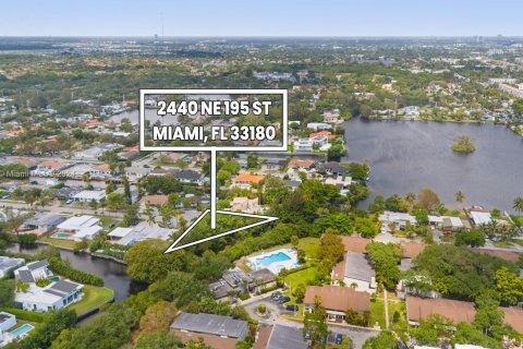Купить земельный участок в Майами, Флорида № 1101968 - фото 6