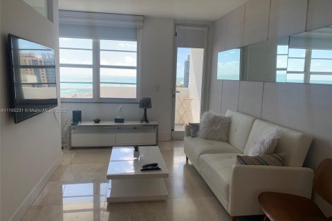 Copropriété à louer à Miami Beach, Floride: 48.31 m2 № 3270 - photo 4