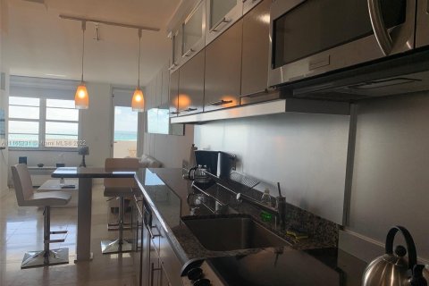 Copropriété à louer à Miami Beach, Floride: 48.31 m2 № 3270 - photo 12