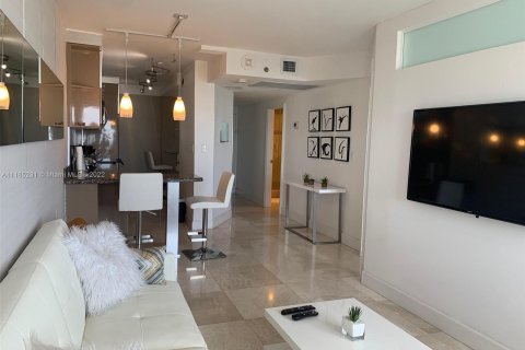 Condominio en alquiler en Miami Beach, Florida, 48.31 m2 № 3270 - foto 10