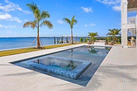 Villa ou maison à vendre à Tampa, Floride: 6 chambres, 877.18 m2 № 957235 - photo 6
