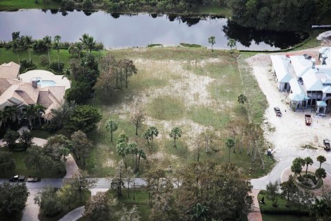 Land in Parkland, Florida № 956631 - photo 1
