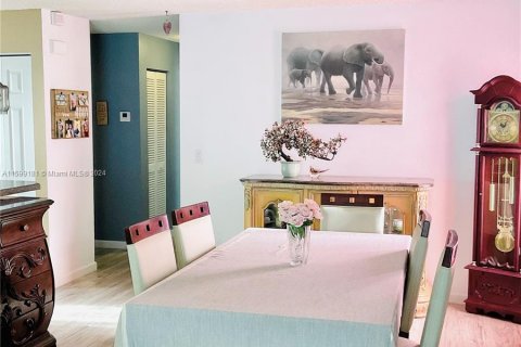 Casa en venta en Miramar, Florida, 3 dormitorios, 113.43 m2 № 1235696 - foto 8