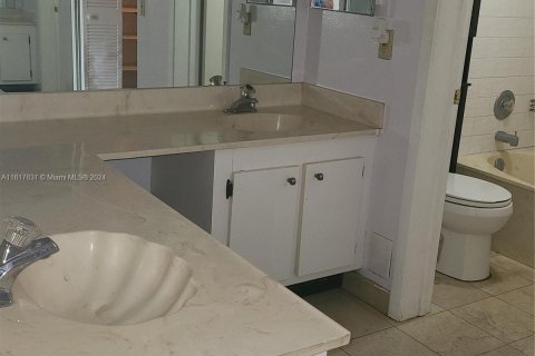 Copropriété à vendre à Aventura, Floride: 1 chambre, 86.03 m2 № 1269953 - photo 13