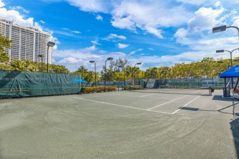 Condo in Aventura, Florida, 3 bedrooms  № 1269989 - photo 24