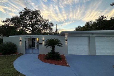 Casa en venta en Orlando, Florida, 4 dormitorios, 140.93 m2 № 1427106 - foto 1