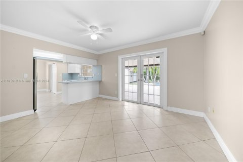 Casa en venta en Miami, Florida, 3 dormitorios № 1399108 - foto 10