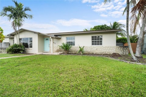 Casa en venta en Miami, Florida, 3 dormitorios № 1399108 - foto 25