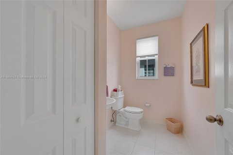 Villa ou maison à vendre à Davie, Floride: 4 chambres, 250.84 m2 № 1377054 - photo 22