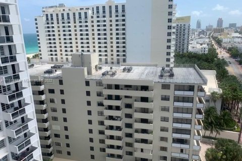 Condominio en alquiler en Miami Beach, Florida, 47.84 m2 № 3527 - foto 13