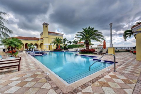 Condominio en venta en West Palm Beach, Florida, 1 dormitorio, 73.02 m2 № 871785 - foto 13